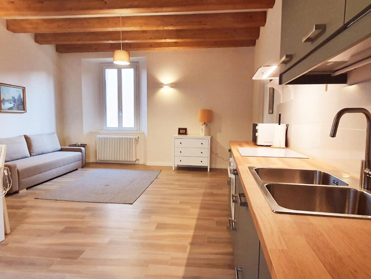 Residenza La Ruga Matilde & Eleonora Apartments Lake Verbania Kültér fotó