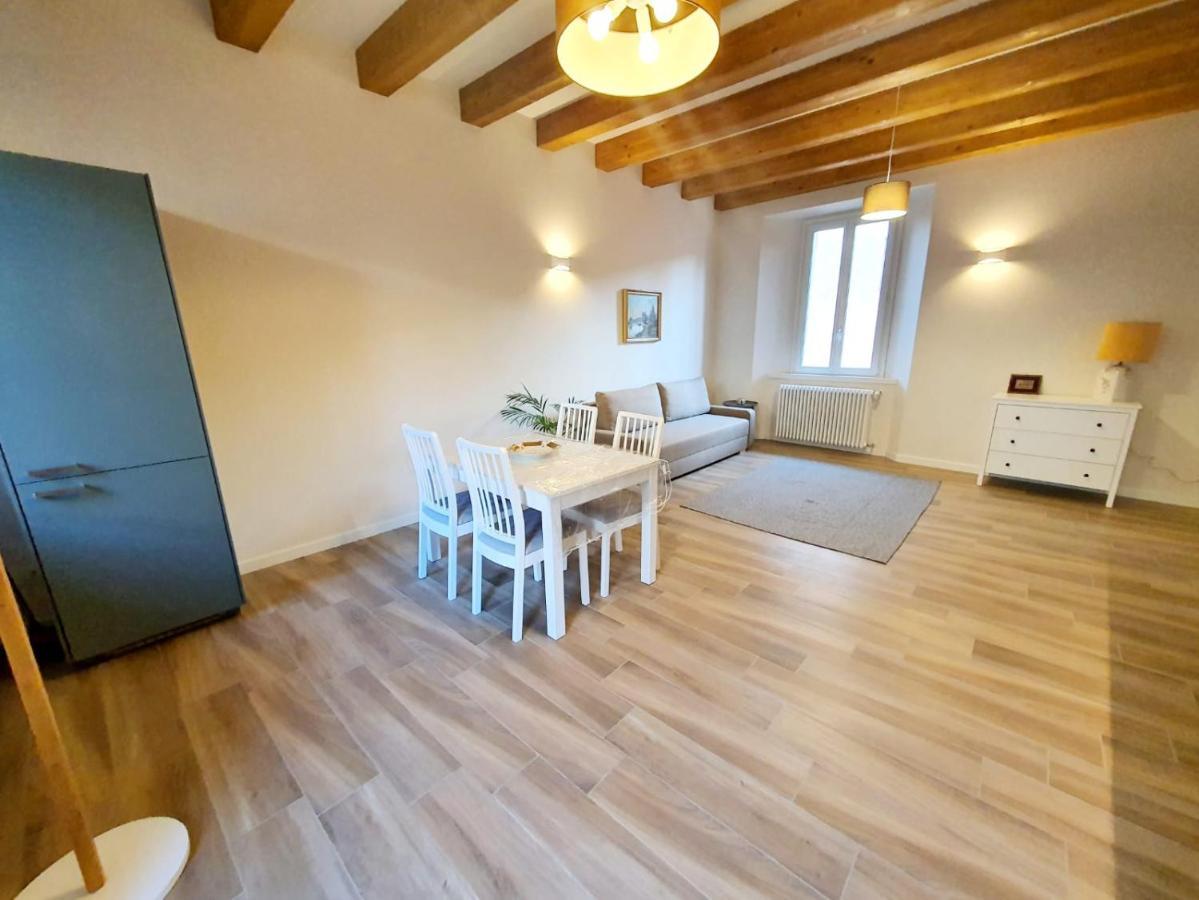 Residenza La Ruga Matilde & Eleonora Apartments Lake Verbania Kültér fotó